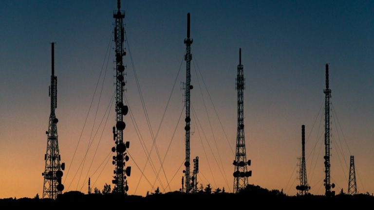 4 Top Technology Trends in Telecommunication Industry