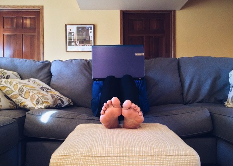 3 Ways to Stay Productive While Working from Home