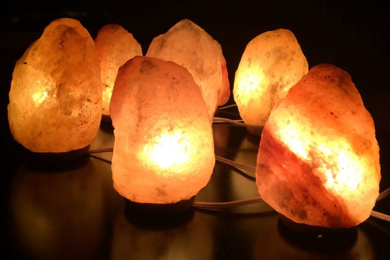 The Health Benefits of Himalayan Salt Lamp