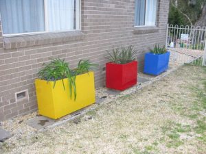 How to upcycle old file cabinet