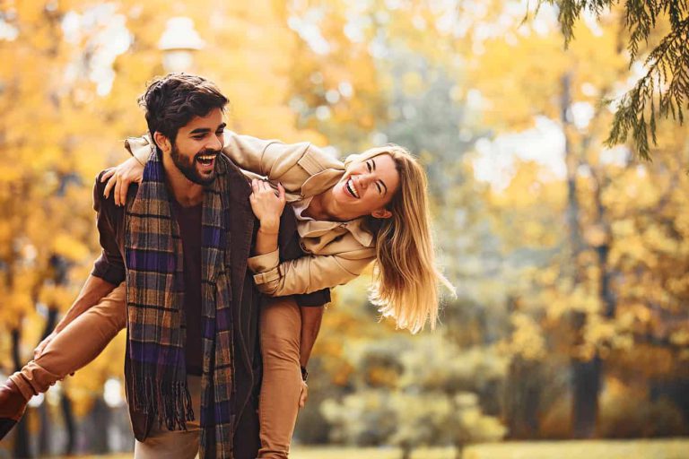 10 Fun Hobbies for Couples Who Like to DIY Together