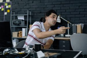 When Should You Write Up an Employee