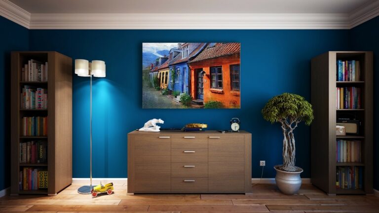 Home Decoration on a Budget: Building Fit Compartments