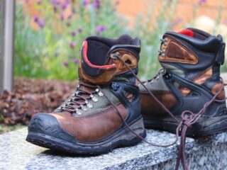 safety boots in industrial applications